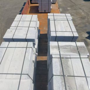 枣庄 路沿石装车出货