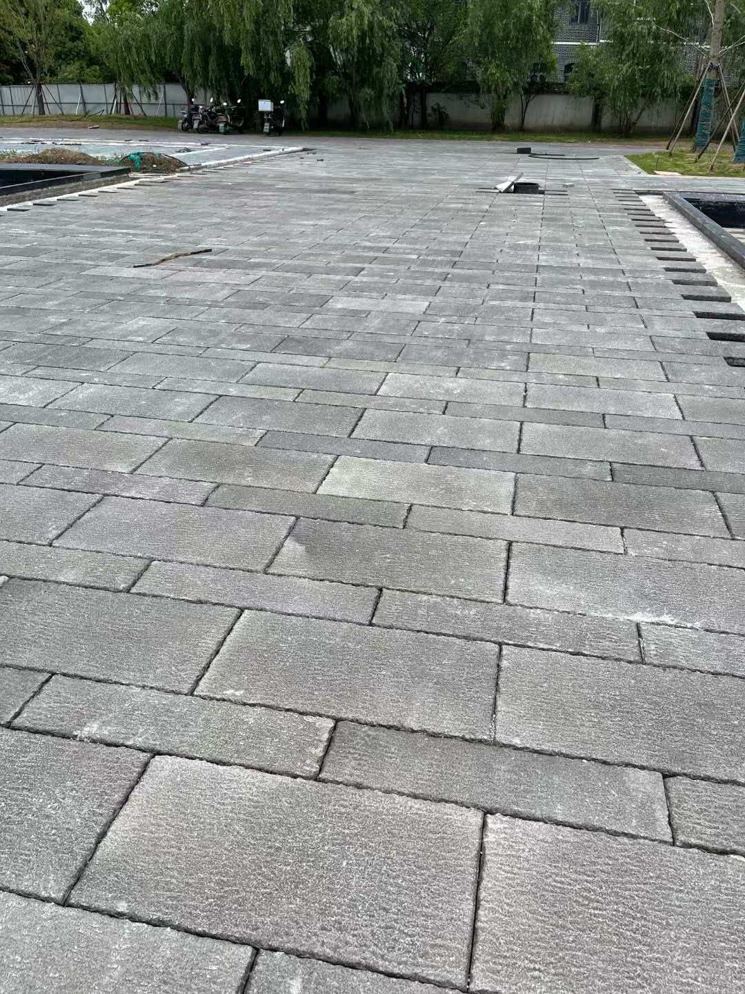 枣庄 工地仿古石铺装现场实拍