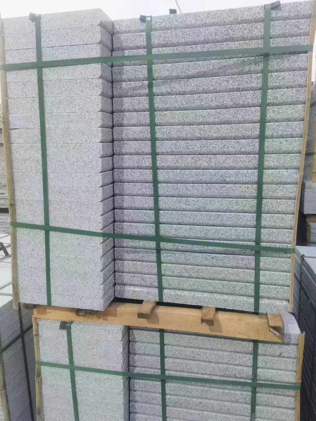 枣庄 5公分芝麻白，倒斜角，室外楼梯踏步