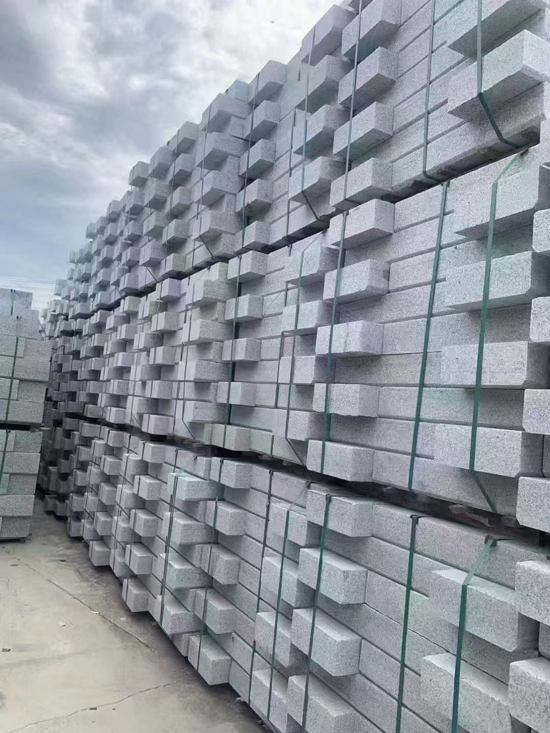 枣庄 芝麻灰侧石