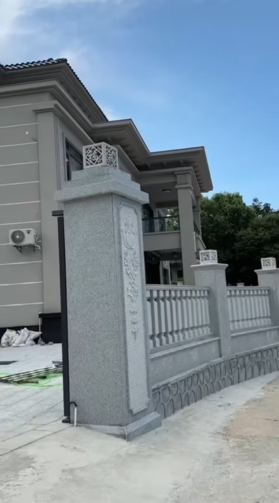 枣庄 芝麻白别墅围墙栏杆，私人订制