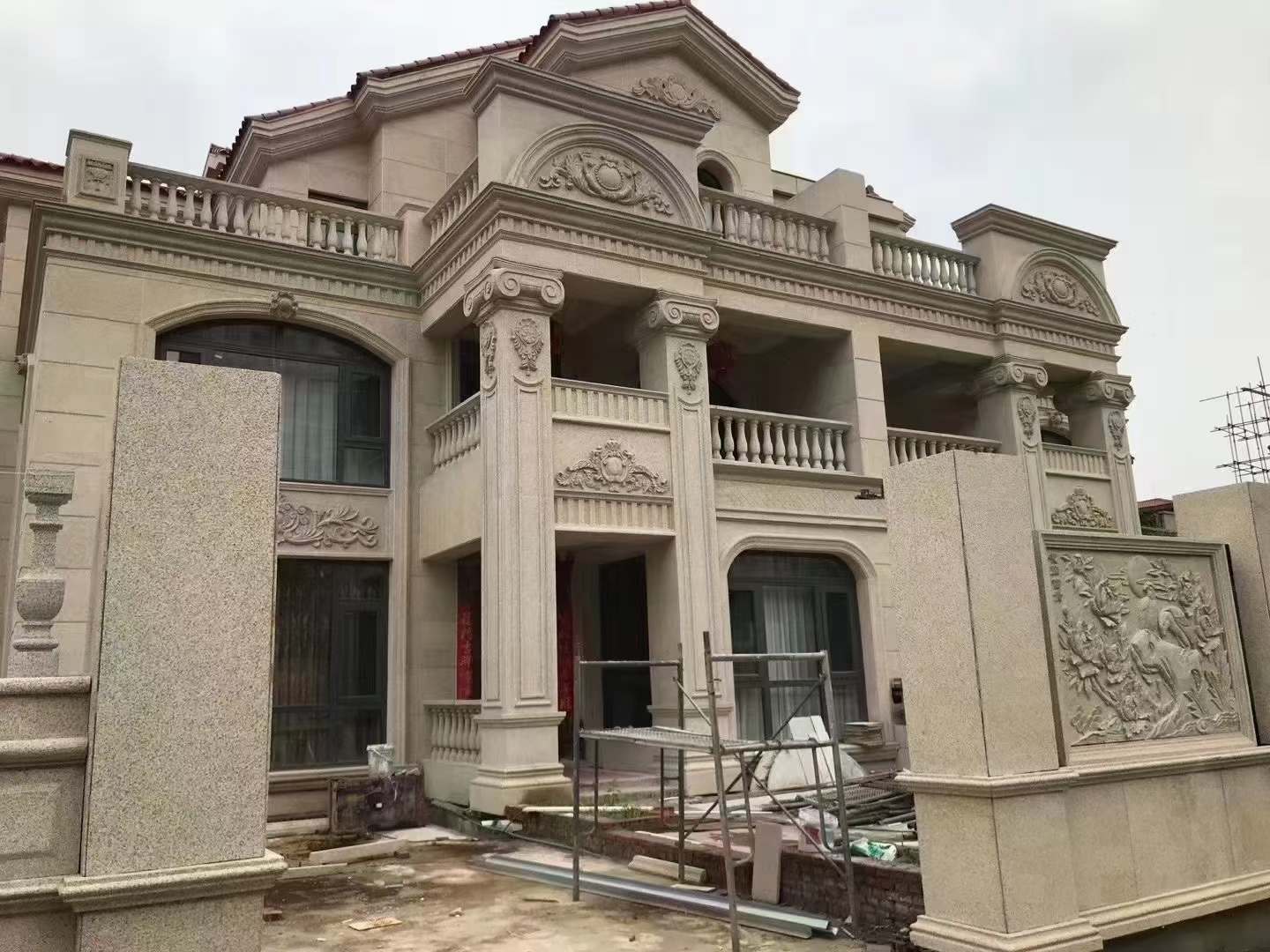 枣庄黄金麻别墅外墙安装效果